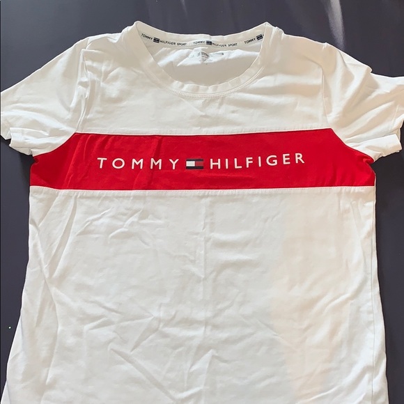 tommy hilfiger tshirt - Picture 1 of 3